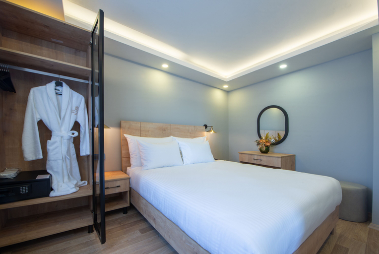 Bedroom 4, ART Karakoy Hotel, Beyoğlu