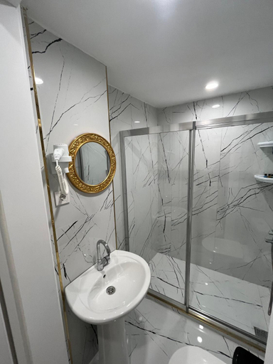 Bathroom 4, ConstantinopolisHotel, Fatih