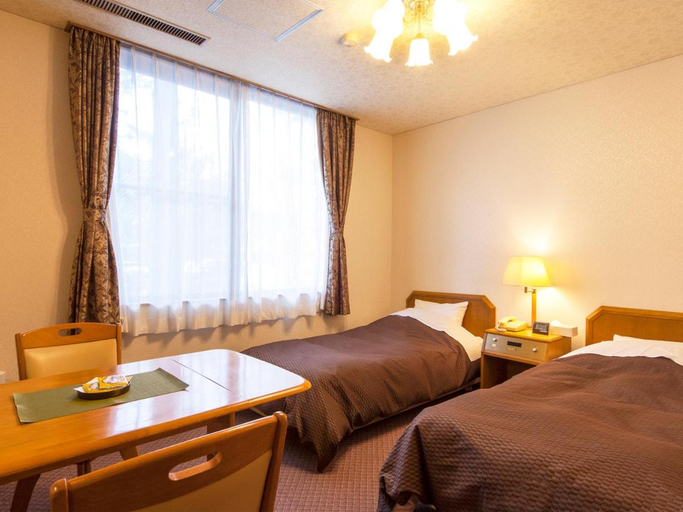 Bedroom 3, Nikko Hotel Seikoen, Nikkō