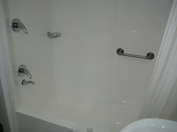 Bathroom 12