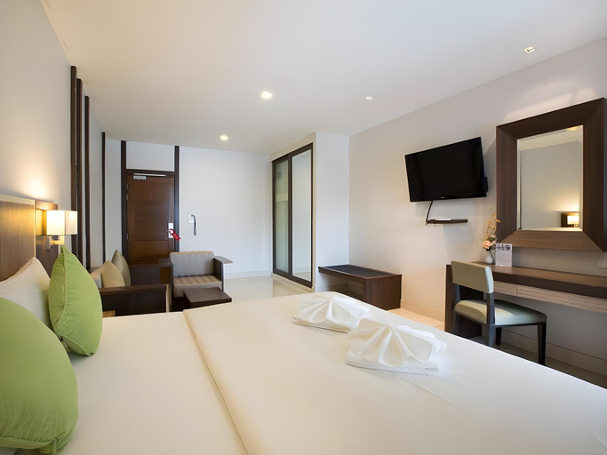 Bedroom 3, April Suites, Pattaya