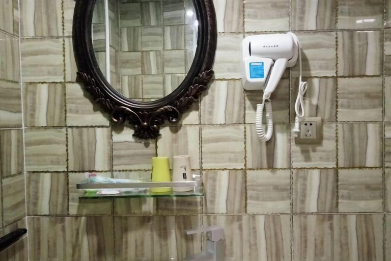 Bathroom 5, Shule Hostel, Shanghai