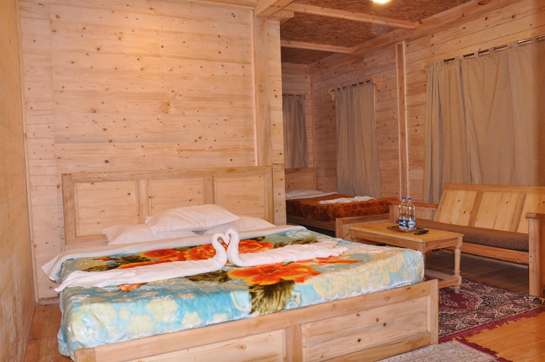 Bedroom 2, Lilly's Valley Resort, Dindigul