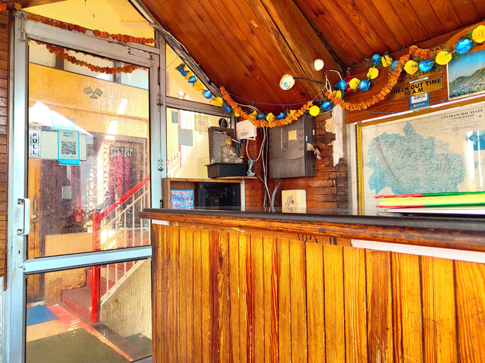 Others 5, Hotel Lake View Mall Road Near Lake, Nainital