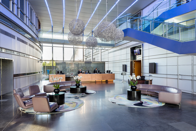 Public Area 5, Radisson Blu Hotel, London Canary Wharf East, London