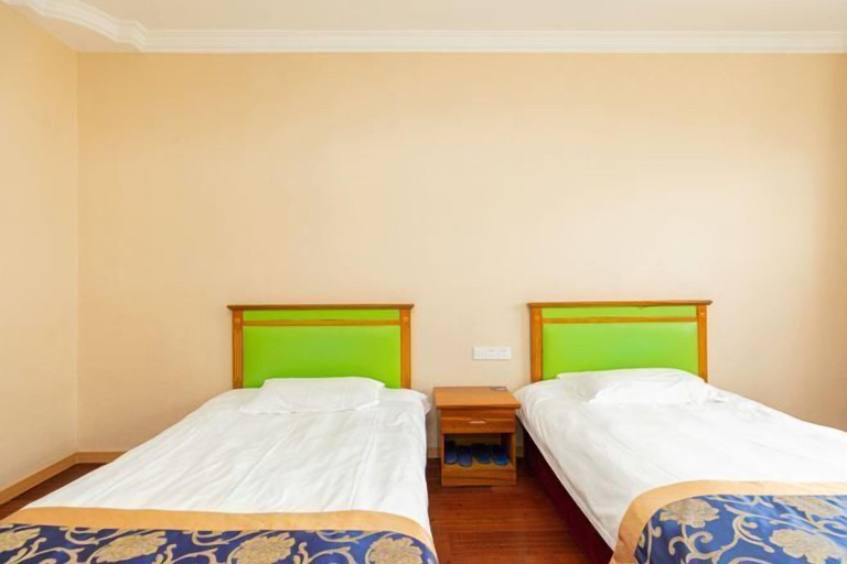 Bedroom 2, Junyi Hotel, Shanghai