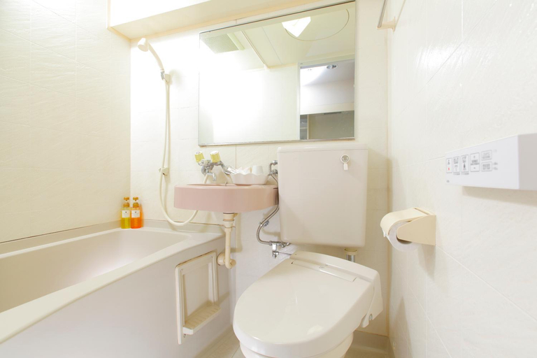 Bathroom 2
