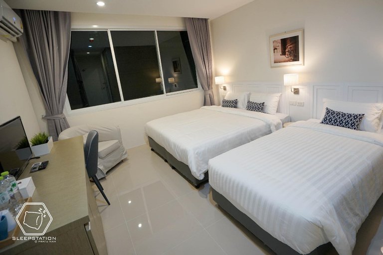 Bedroom 26
