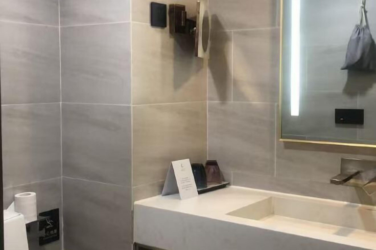 Bathroom 3, Lavande Hotel, Beijing