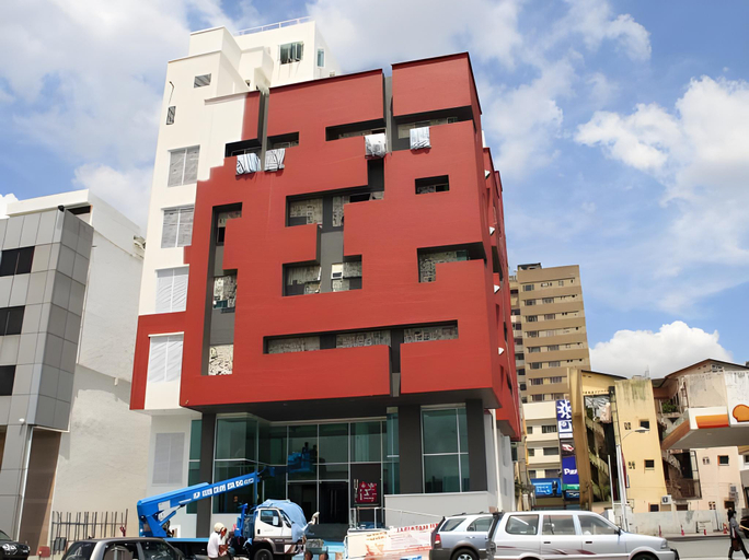 Exterior 3