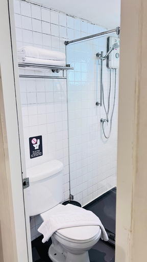 Bathroom 5