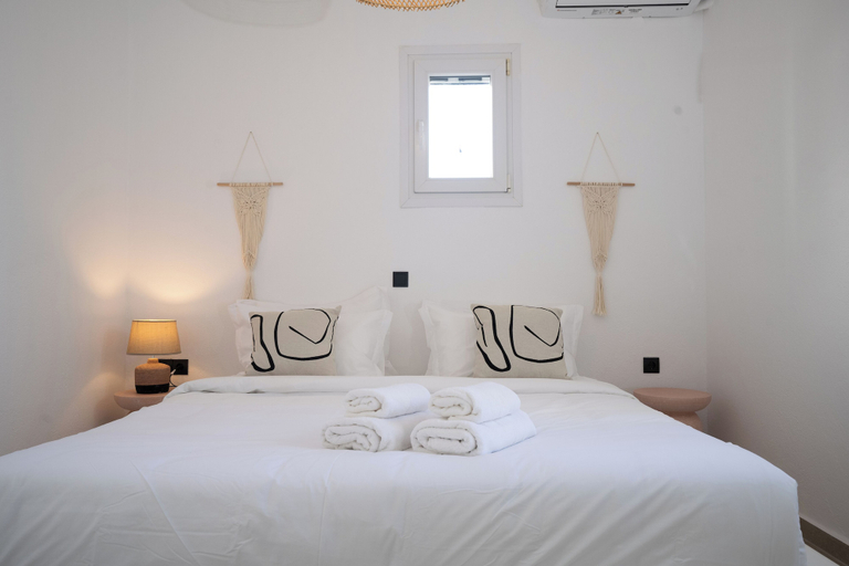 Bedroom 3, Loom Suite Ornos Mykonos, South Aegean