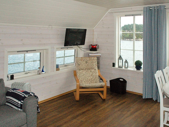 Others 4, Holiday Home in UrangsvÃ¥g, Bømlo