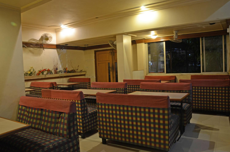 Food & Drinks 4, Hotel Green Land Elegant, Kolhapur