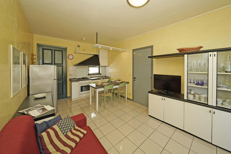 Room 3, Il Porticciolo P1 12 by Wonderful Italy, Brescia