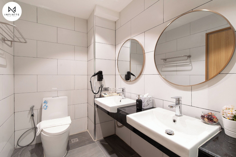 Bathroom, Infinite Hotel Kaset-Senanikom, Chatuchak