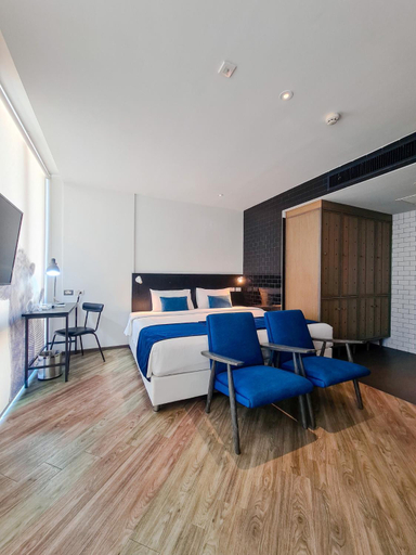 Bedroom 25