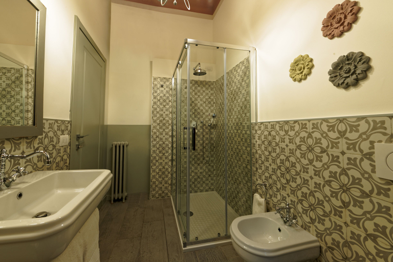 Bathroom, White Ribbon, Milano