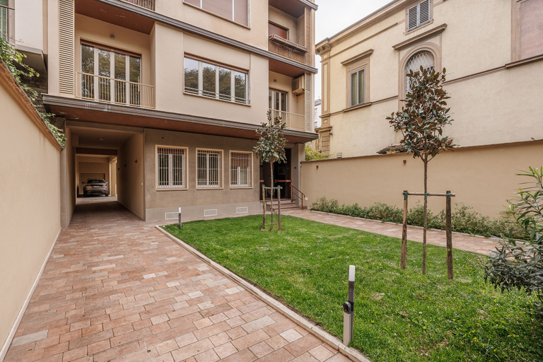 Exterior & Views 2, Betty Florence Charming Modern Apartment, Florence