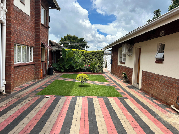 Exterior & Views, Gunhill Avenue Guesthouse, Harare