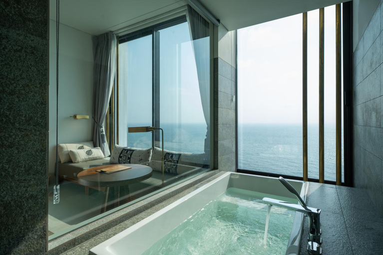 Bathroom 4, Granbell Hotel Colombo, Thimbirigasyaya