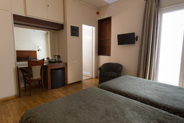 Bedroom 2, Delice Hotel & Family Apartments, Attica