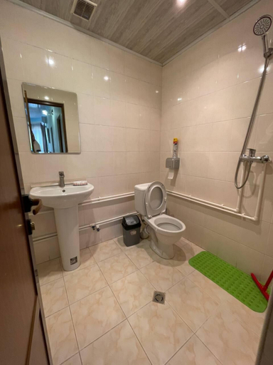 Bathroom 3, ALEM Hotel, Yerevan