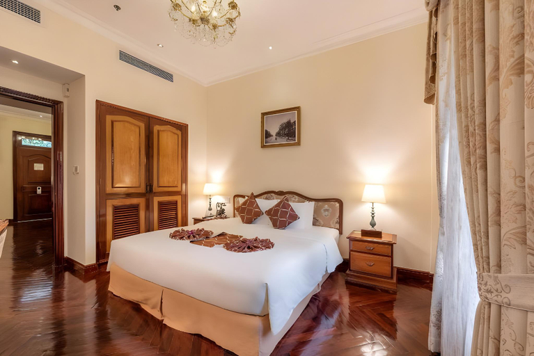 Bedroom 16