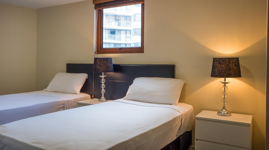 Bedroom 3, Broadbeach Savannah Resort, Gold Coast