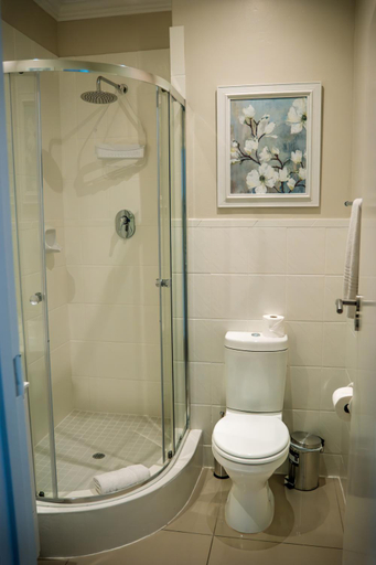 Bathroom 4, Majorca Self Catering Apartments, City of Cape Town