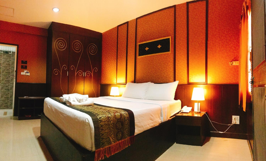 Bedroom 6