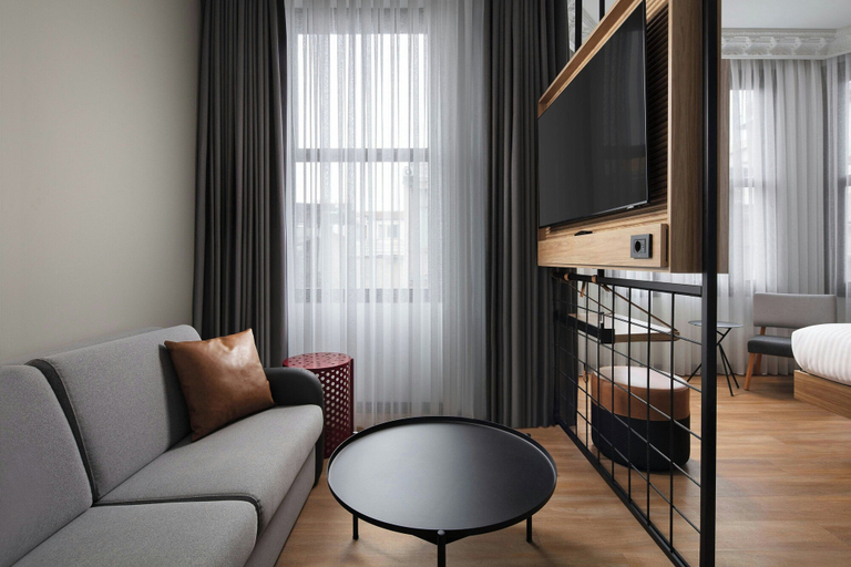 Others 4, Moxy Istanbul Taksim, Beyoğlu