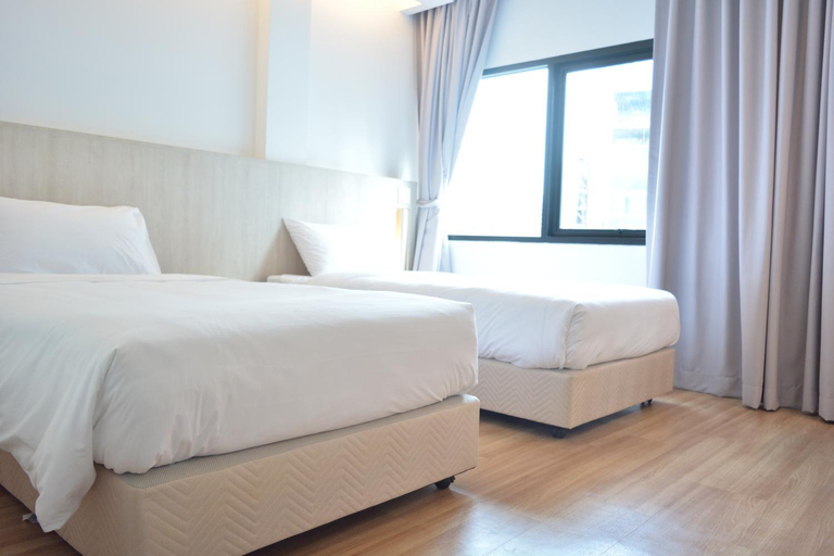 Bedroom 13