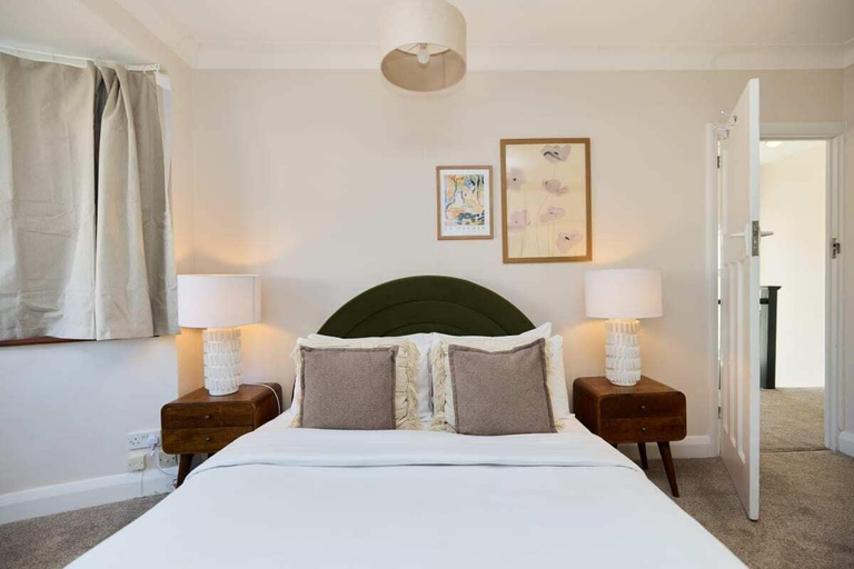 Bedroom 3, The Randall Retreat Spacious 4bdr Home With Garden, London
