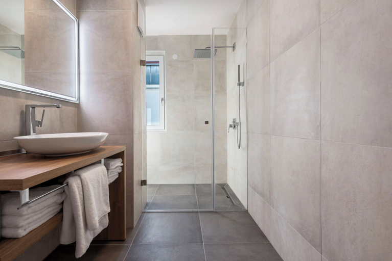 Bathroom 3, Karl und Anton Boutique Apartments, Wien