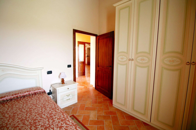 Bedroom 3, Farmhouse in Asciano with Pool BBQ, Siena
