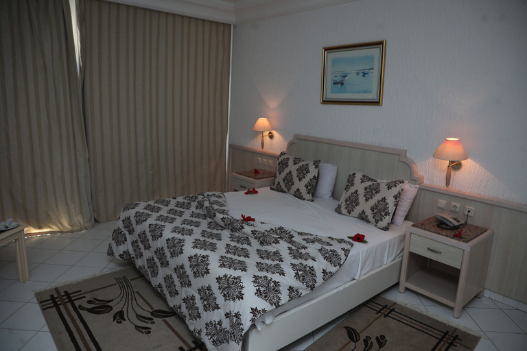 Bedroom 3, Hotel Royal Jinene, Sousse Médina