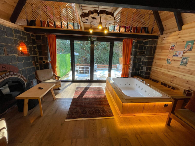 Others 4, Lost River Bungalov, Ardeşen
