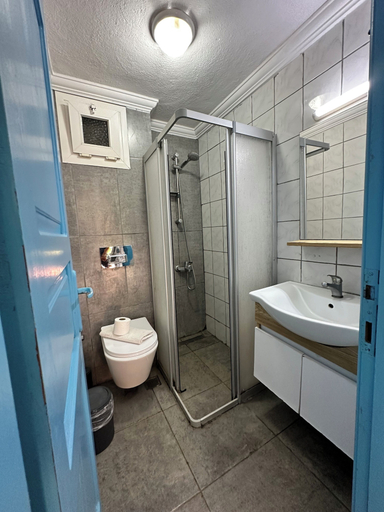 Bathroom 5, Paradise Gumusluk, Bodrum