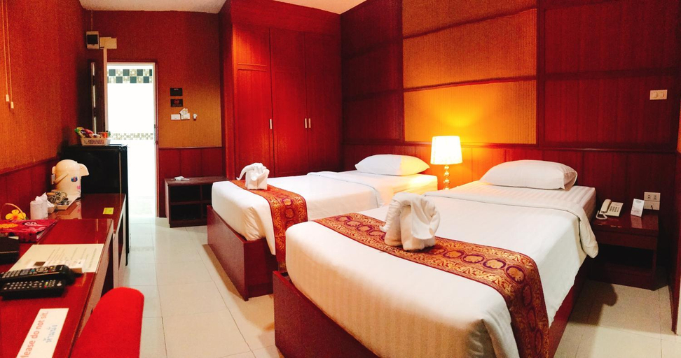 Bedroom 8