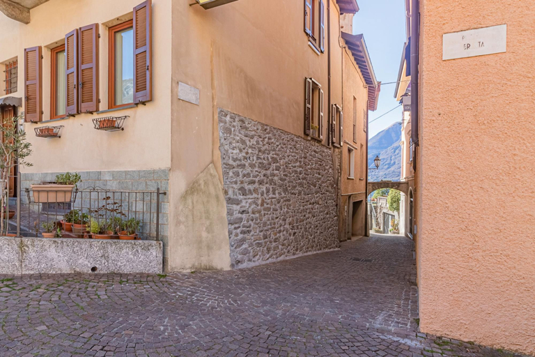 Others 5, Atelier Dell Artista by Wonderful Italy, Lecco