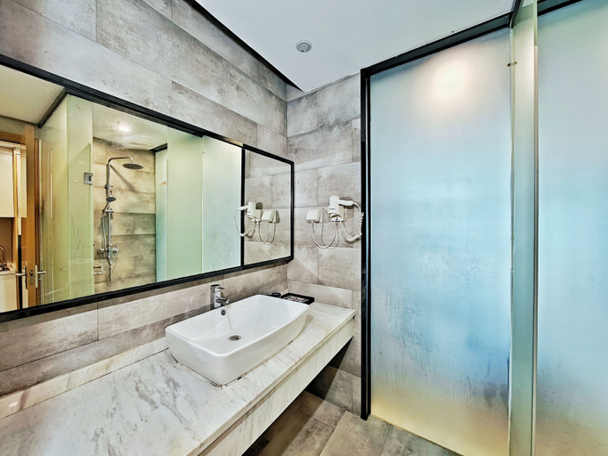 Bathroom 3, ROOMME Hotel Guangzhou Changlong South Village Wanbo CBD, Guangzhou