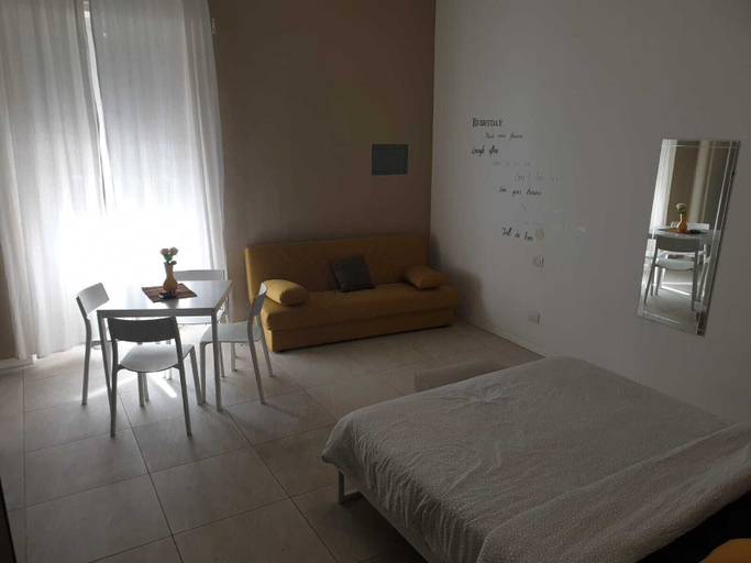Bedroom 2, Casablanca2, Milano