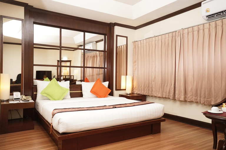 Bedroom 9