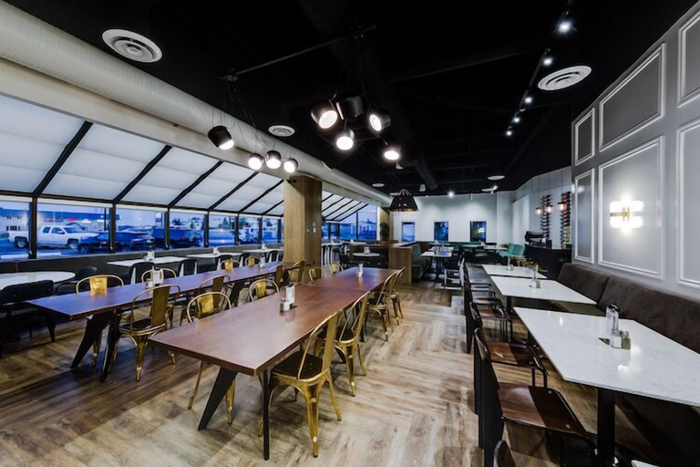 Food & Drinks 5, Heritage Inn & Convention Centre Brooks, Division No. 2