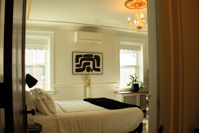 Bedroom 2, Chateau Connellsville, Fayette