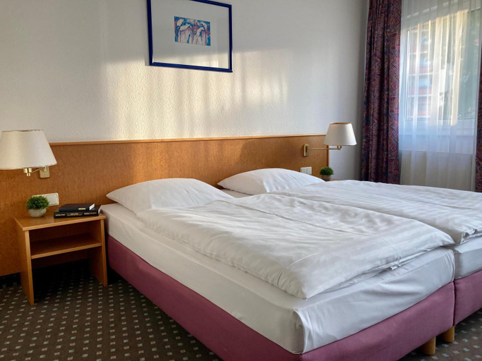 Bedroom 3, Akzent Congresshotel, Bautzen