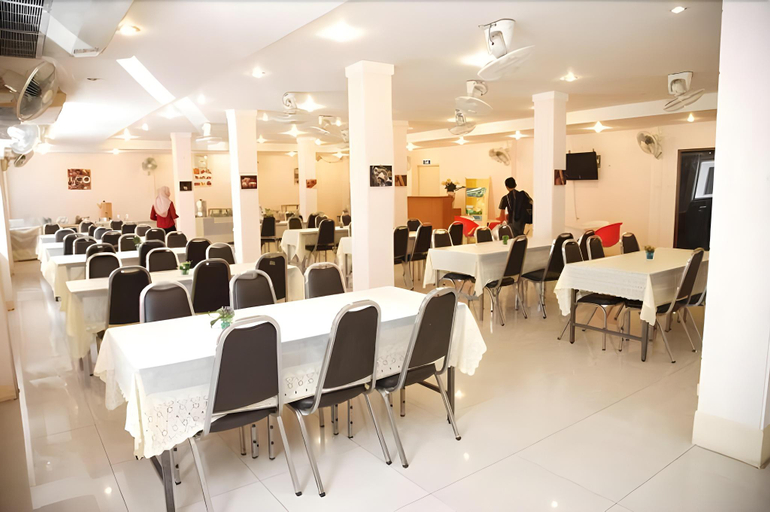 Food & Drinks 5, Bed by Tha-Pra Hotel and Apartment, Phasi Charoen
