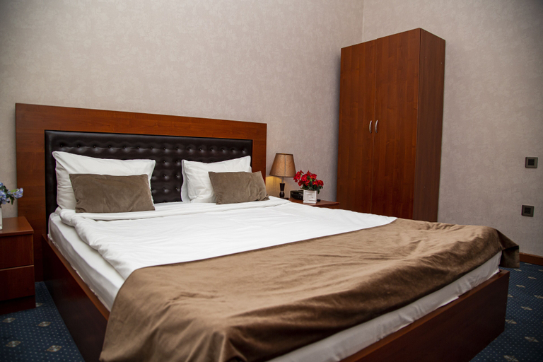 Bedroom 2, Du Port Hotel Baku, Baku