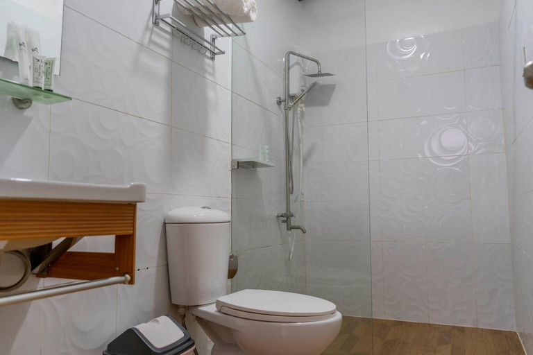 Bathroom 3, Adela Resort Panglao , Panglao